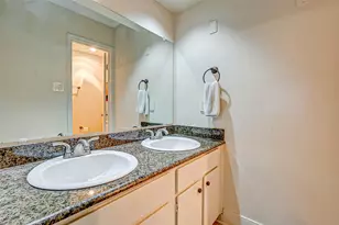 5976 Woodway Place Ct, Houston, TX 77057 - Photo 17
