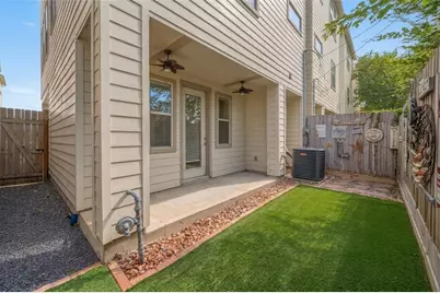 1209 Cedarpost Tree Springs Place, Houston, TX 77055 - Photo 21