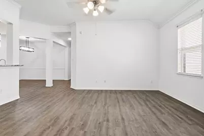 4702 Arbor Lane, Pasadena, TX 77505 - Photo 9