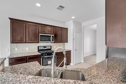 3522 Dennis Street, Houston, TX 77004 - Photo 9