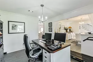 5303 Dana Leigh Dr, Houston, TX 77066 - Photo 9