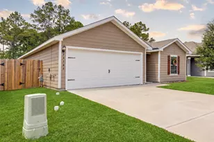 23104 Shakespeare Dr, Magnolia, TX 77355 - Photo 3