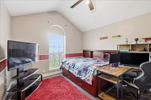 2431 Postoak Ln, Groves, TX 77619 - Photo 15