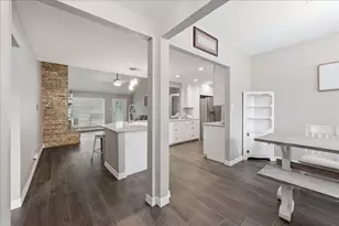 2431 Postoak Ln, Groves, TX 77619 - Photo 3