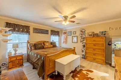 11746 E Small Oak Lane, Willis, TX 77378 - Photo 11