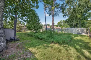 2366 Timberland Country Dr, Conroe, TX 77304 - Photo 25