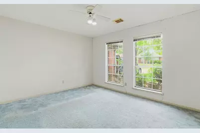 15810 Pilgrim Hall Drive, Friendswood, TX 77546 - Photo 19