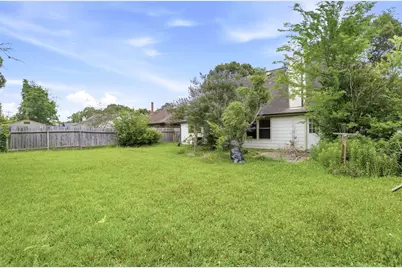 15810 Pilgrim Hall Drive, Friendswood, TX 77546 - Photo 29