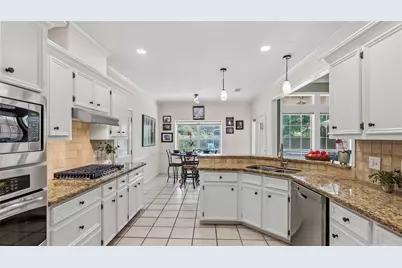 4617 Shoal Creek Drive, College Station, TX 77845 - Photo 17