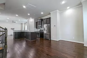 5323 Kiam St, Houston, TX 77007 - Photo 3