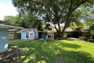3229 Westridge St, Houston, TX 77025 - Photo 25