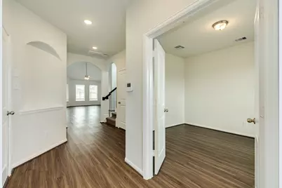 23409 Vineyard Drive, Alvin, TX 77511 - Photo 5