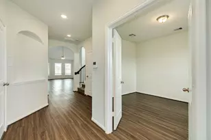 23409 Vineyard Dr, Alvin, TX 77511 - Photo 5