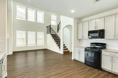 23409 Vineyard Drive, Alvin, TX 77511 - Photo 13