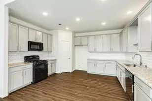 23409 Vineyard Dr, Alvin, TX 77511 - Photo 11