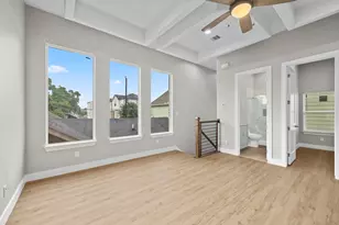 2310 Detering St, Houston, TX 77007 - Photo 11