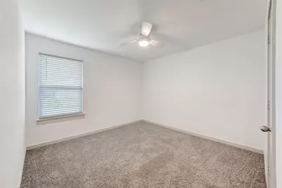 7707 Golden Rubia Lane, Rosharon, TX 77583 - Photo 7