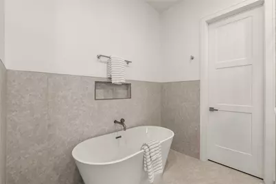 603 Skyland Terrace Way, Houston, TX 77009 - Photo 31