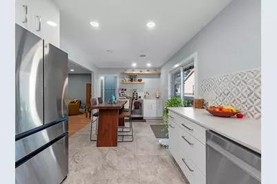 712 Barbara Street, Tomball, TX 77375 - Photo 9