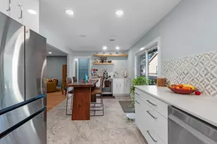 712 Barbara St, Tomball, TX 77375 - Photo 9