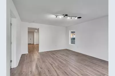 2416 Cumberland Street, Houston, TX 77023 - Photo 7