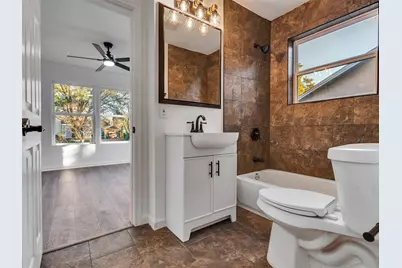 2416 Cumberland Street, Houston, TX 77023 - Photo 5