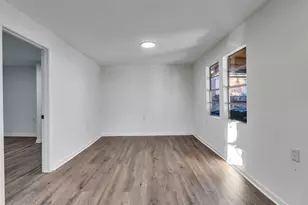 2416 Cumberland St, Houston, TX 77023 - Photo 27