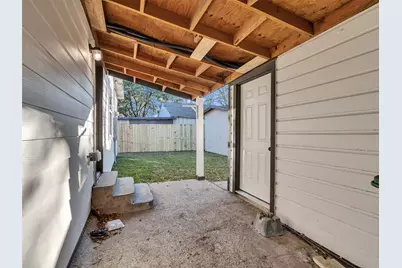 2416 Cumberland Street, Houston, TX 77023 - Photo 23