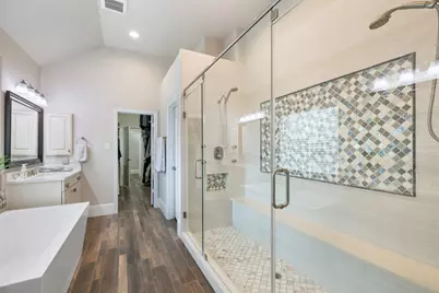 19 Cohasset Place, Tomball, TX 77375 - Photo 5