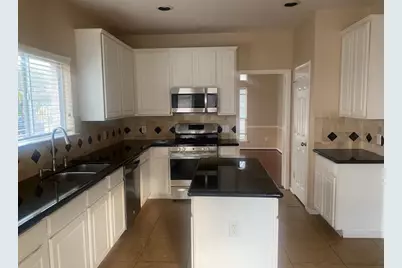 3110 Aspen Hollow Lane, Sugar Land, TX 77479 - Photo 11