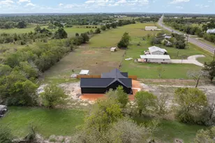 21652 Hwy 90 N, Bedias, TX 77831 - Photo 29