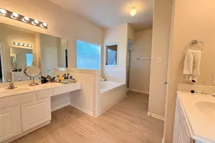 410 Willow Pointe Dr, League City, TX 77573 - Photo 13