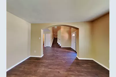 149 Bristol Bend Lane, Dickinson, TX 77539 - Photo 5