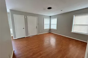 914 Elton St, Houston, TX 77034 - Photo 11