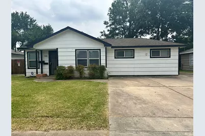 914 Elton Street, Houston, TX 77034 - Photo 1