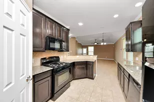 7714 Guldan Dr, Richmond, TX 77407 - Photo 11