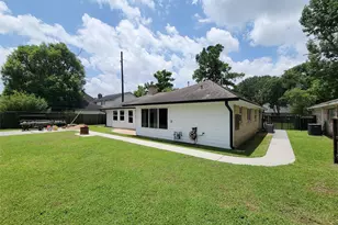 12326 Gaylawood Dr, Houston, TX 77066 - Photo 33