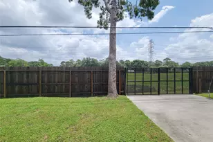 12326 Gaylawood Dr, Houston, TX 77066 - Photo 35