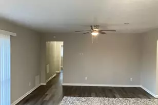 4015 Marchant Rd, Houston, TX 77047 - Photo 7