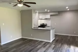 4015 Marchant Rd, Houston, TX 77047 - Photo 3