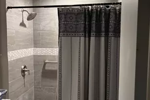 4015 Marchant Rd, Houston, TX 77047 - Photo 9