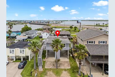 21 Edgewater Street, Hitchcock, TX 77563 - Photo 5