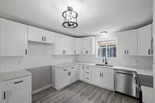 21 Edgewater St, Hitchcock, TX 77563 - Photo 21