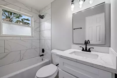 21 Edgewater Street, Hitchcock, TX 77563 - Photo 25