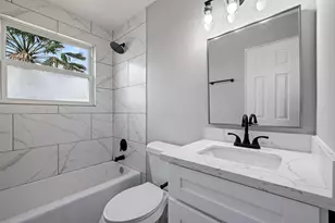 21 Edgewater St, Hitchcock, TX 77563 - Photo 25