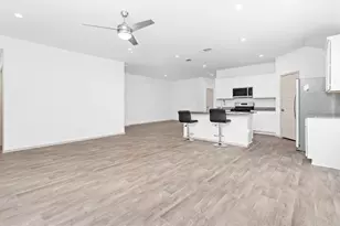 1805 Hawkins Wy, Sour Lake, TX 77659 - Photo 9