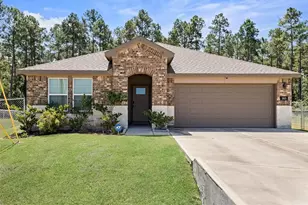 1805 Hawkins Wy, Sour Lake, TX 77659 - Photo 1