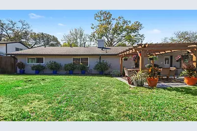 10718 Longmont Drive, Houston, TX 77042 - Photo 31