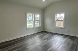 1008 Gonzales St, Cuero, TX 77954 - Photo 13