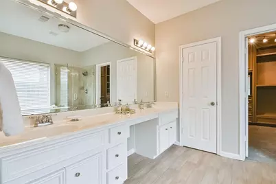 13707 Elm Shores Drive, Houston, TX 77044 - Photo 19